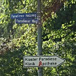 Wer ins Paradies will, ist auf dem Holzweg